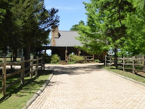 Approaching Bird Cottage