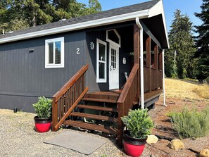 Side view of Red Bluff Cabin