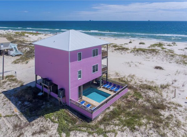 Gulf front 5 bedroom/5 bath house with  PRIVATE HEATED SALT WATER pool.