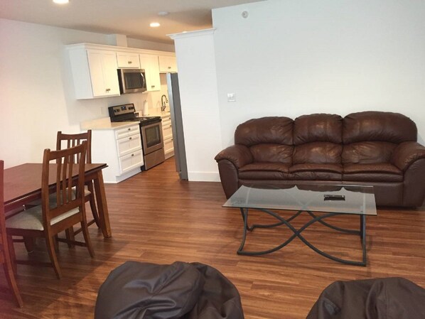 Living Room with dinning are and view to the kitchen