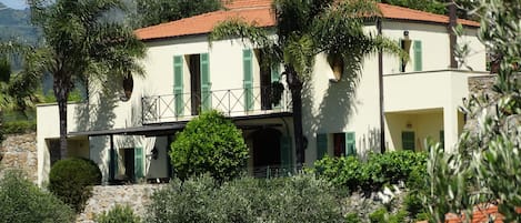 Villa Dolcedo Liguria