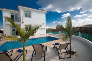 Protaras Holiday Villa ME25 with Private Pool