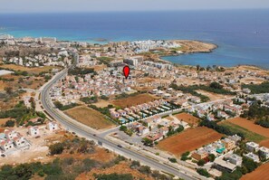 Protaras Holiday Villa ME25