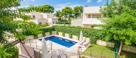 House with pool near the beach.