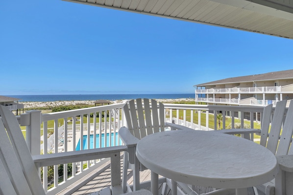 Porch / View