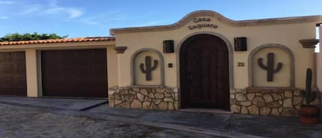 Welcoming street entrance to Casa Saguaro