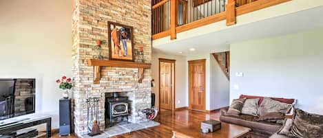 Boulder Vacation Rental | 6BR | 4.5BA | 5,600 Sq Ft | Stairs Required