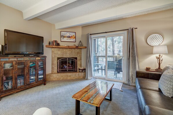 Lovely living room with gas fireplace