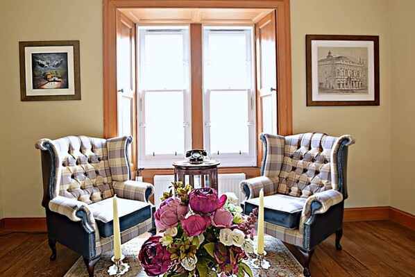 Sitting area 