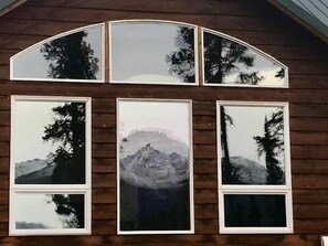 (21) open all season with epic mountain views