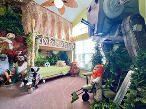 "Star Wars" Ewok bedroom, w/huge Imperial walker & Ewok treehouse bunk (2 twins)