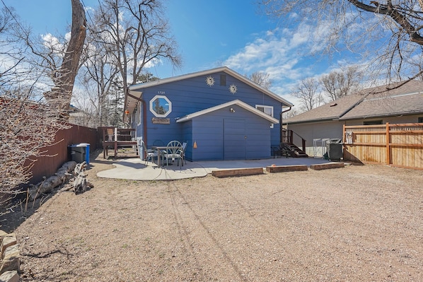 Large fenced in yard!