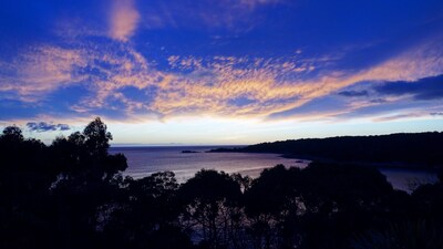 THE LOFT@Bay of Fires Seascape Waterfront at Binalong Bay, Bay of Fires Tasmania