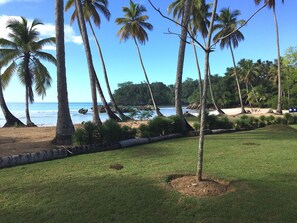 Playa Bonita Beach Residence has 24/7 security, kayaks and bicycles.
