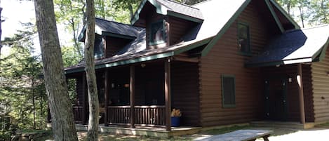 Coleman Pond Log Home.