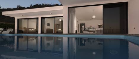 House / Swimming Pool