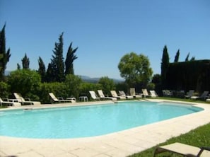14 x 5.6-m pool with distant views of the Luberon region