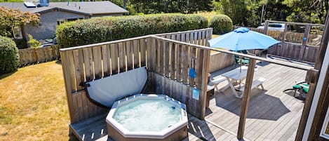 Hot tub is screened and private.  Come enjoy this deck!