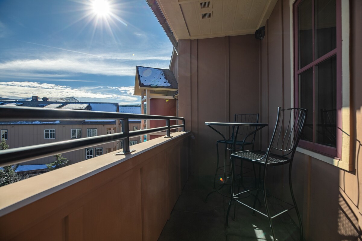 Main Street Station Uptown Condo: Perfect Breck Location