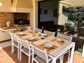 Outdoor dining