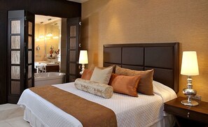 Second bedroom & bathroom