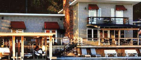 Water Front Living on Wilson Lake