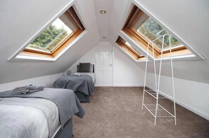 2 single beds in the dormer space