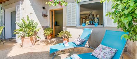 Rent holidays house near the beach in Alcudia