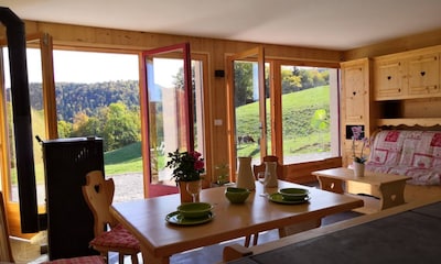 gite du Haut Jura tout confort vue exceptionnelle à 180 ° sur le Parc Naturel