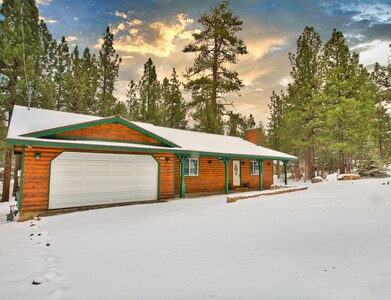 Big Bear Luxury Cabin: Cable, WiFi, BBQ, Great for groups!!