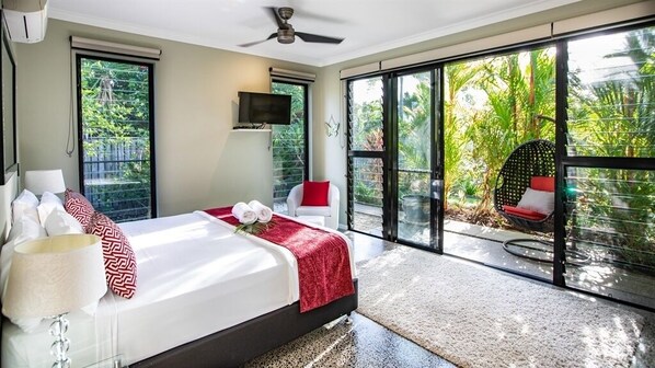 Tranquility _ Luxury_Holiday_Rental_Port_Douglas 14