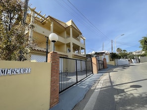Extérieur