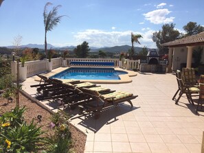 Villa Margarita, wooden sun-loungers with mattress's