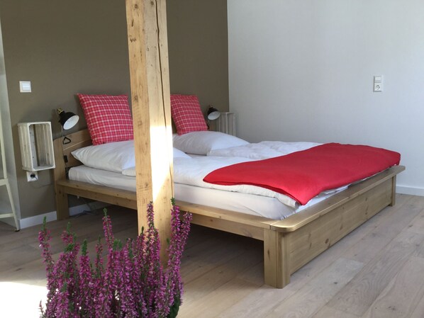 Ferienwohnung Oberstüble, 45qm, Wohn/-Schlafraum, Balkon, max. 3 Personen, DG