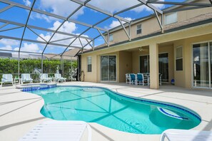 Large Pool and Spa area, not overlooked