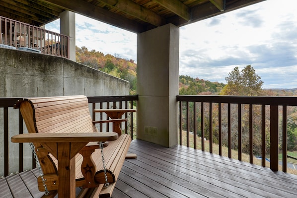 Large Deck With Wonderful Views