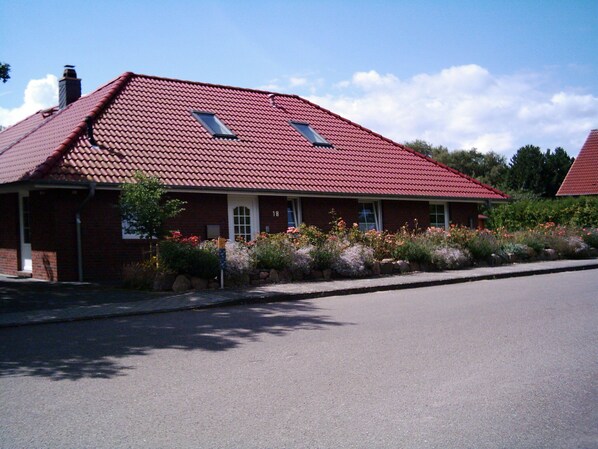 2 Familienhaus in idyllischer Lage direkt am Selenter See. 