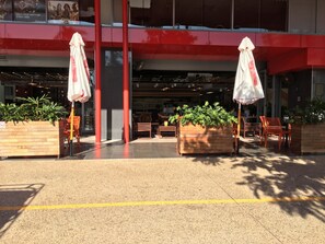 Restaurant on ground floor