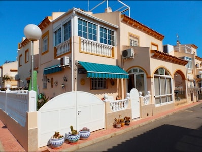 casa de vacaciones en Playa Flamenca (Torrevieja Sur, cerca de La Zenia Boulevard)