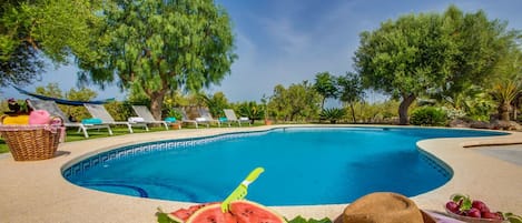 Tranquility in Mallorca in a house with swimming pool