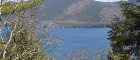 A lake view from the end of the hiking trail.