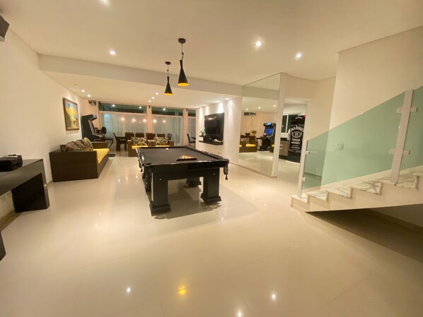 Game room