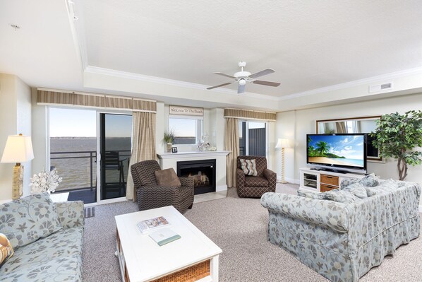 Sunset Beach 301 is a stunning 3 Bedroom/2.5 Bath Luxury Condo in OCMD.