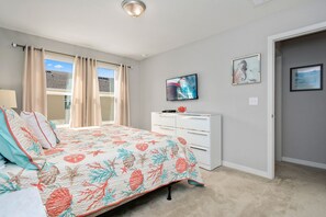 Master Bedroom w SmartTV Cable Services
