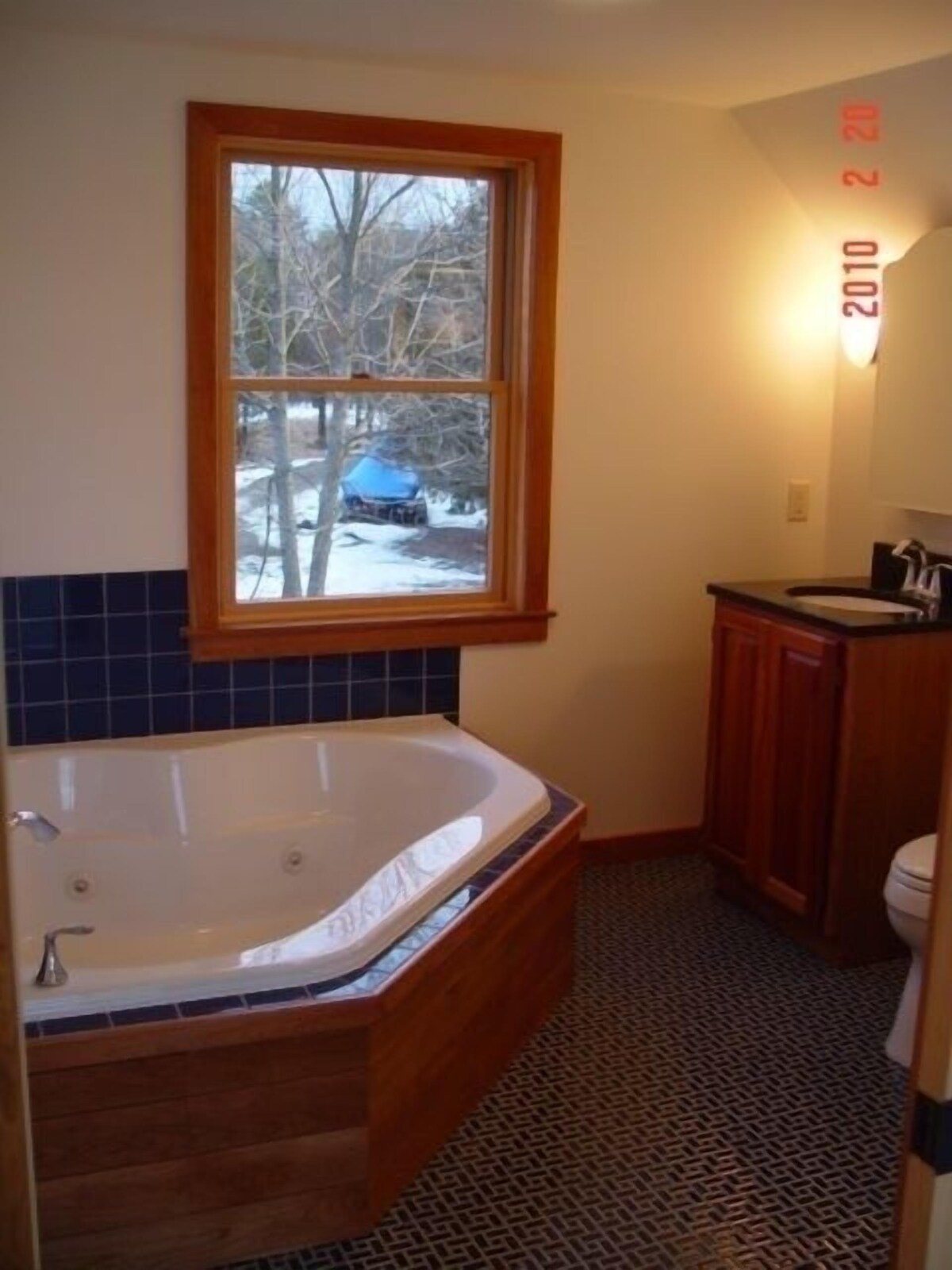 Breathtaking New Premier Lake Champlain Waterfront Beach,Foliage,Ski Escape!