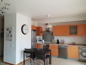 Fully equipped kitchen includes dishwasher, washer-drier, fridge freezer & oven