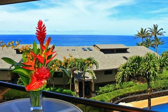 Oceanview condo with 3 bedrooms, 3 1/2 baths and AC throughout