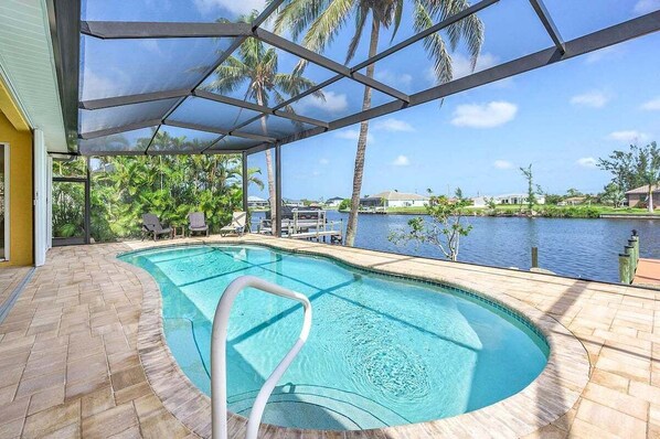 Large Lanai with Amazing Views of an Oversized Canal