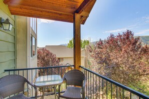 Private Balcony w/ Mountain Views