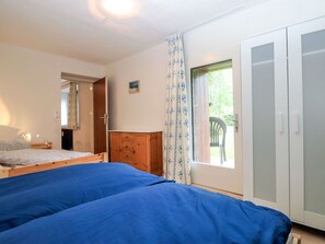 Chambre, Lit, Pièce, Meubles, Propriété, Drap De Lit, Cadre De Lit, Sol, Mur, Literie